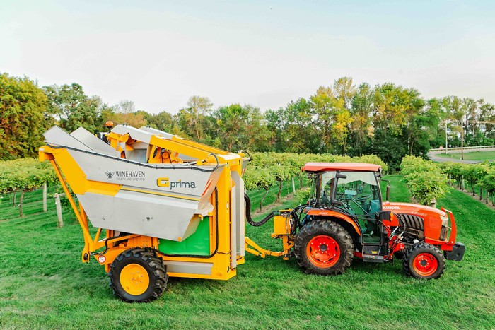 Winehaven Mechanical Grape Harvesting